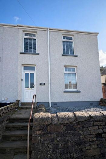 3 Bedroom End Terrace House For Sale In Pentre-Chwyth Rd, SA1