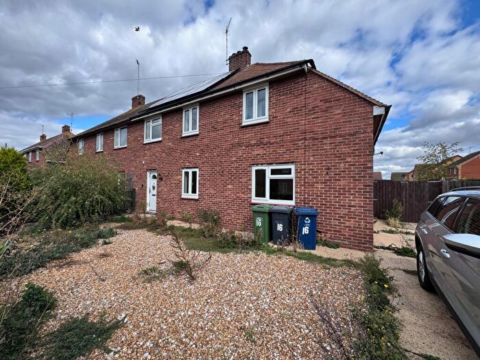 3 Bedroom Semi-Detached House For Sale In Marriotts Close, Ramsey Mereside, Ramsey, Huntingdon, PE26