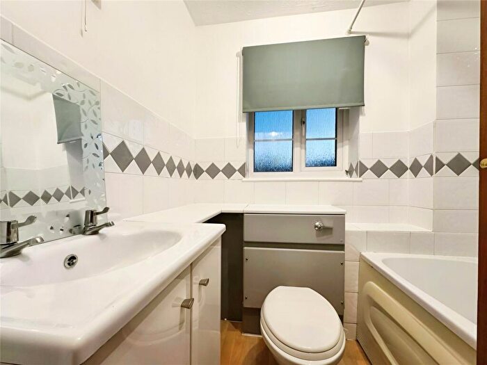 1 Bedroom Terraced House To Rent In Chiltern Close, Downswood, Maidstone, Kent, ME15