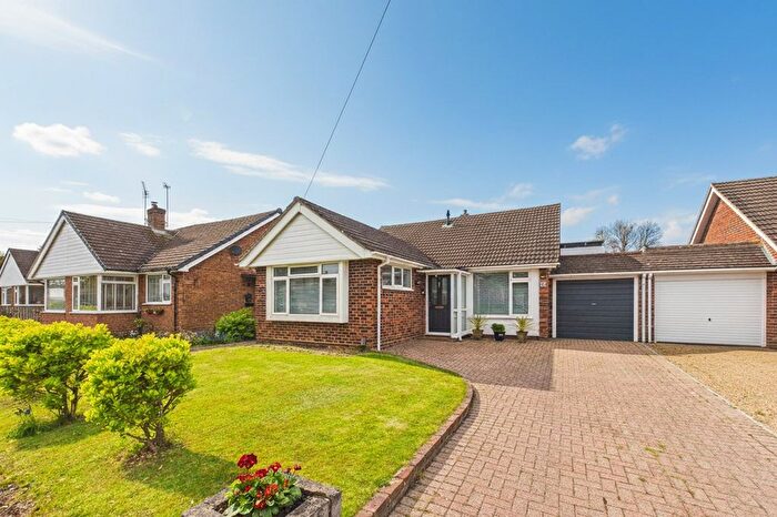 3 Bedroom Bungalow For Sale In Fontwell Close, Maidenhead, Berkshire, SL6