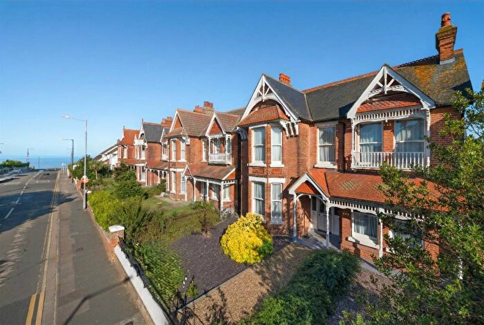 4 Bedroom Detached House For Sale In Canterbury Road, Herne Bay, CT6