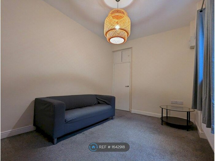 1 Bedroom Flat To Rent In Drayton Rd, Kings Heath, B14