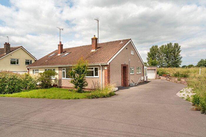 2 Bedroom Bungalow For Sale In Gayhurst, Bristol Road, Congresbury - No Chain, BS49