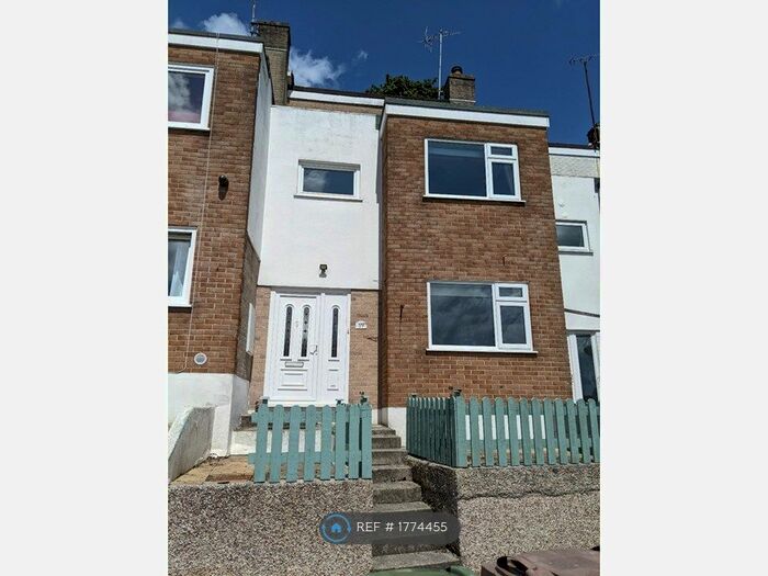 3 Bedroom Terraced House To Rent In Priory Road, Plymouth, PL3