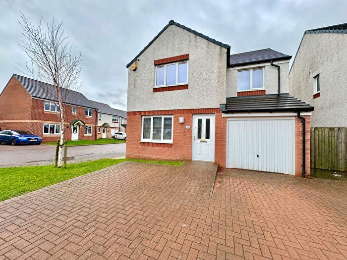4 Bedroom Detached House For Sale In Kersebrock Place, Falkirk, FK2