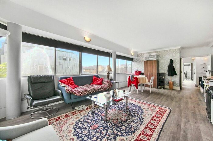 2 Bedroom Flat To Rent In Park Road, St John's Wood, NW8