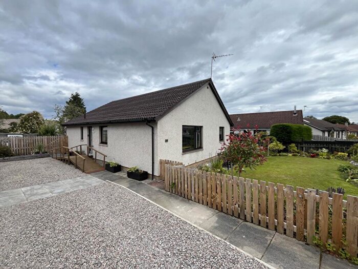 3 Bedroom Bungalow For Sale In Cameron Avenue, Tain, IV19