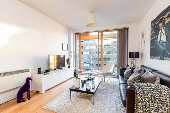 2 Bedroom Apartment To Rent In O Central, Crampton Street, SE17