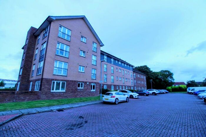 2 Bedroom Flat To Rent In Torridon Drive, Renfrew, PA4