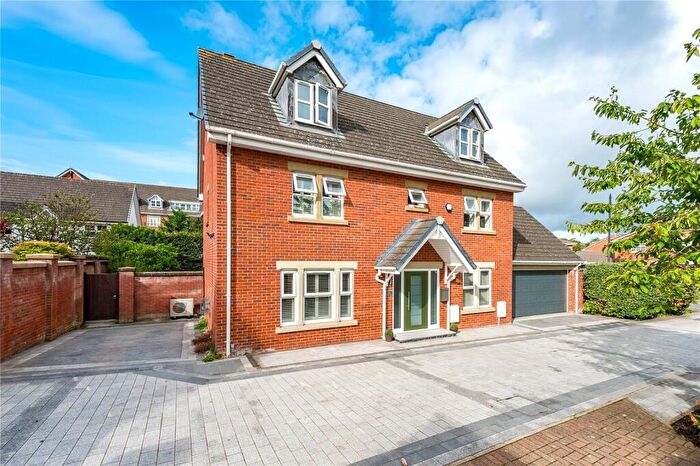 5 Bedroom Detached House For Sale In Victory Boulevard, Lytham St. Annes, Lancashire, FY8