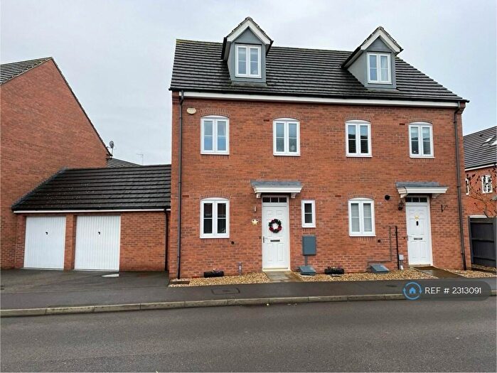 3 Bedroom Semi-Detached House To Rent In Widdowson Road, Long Eaton, NG10