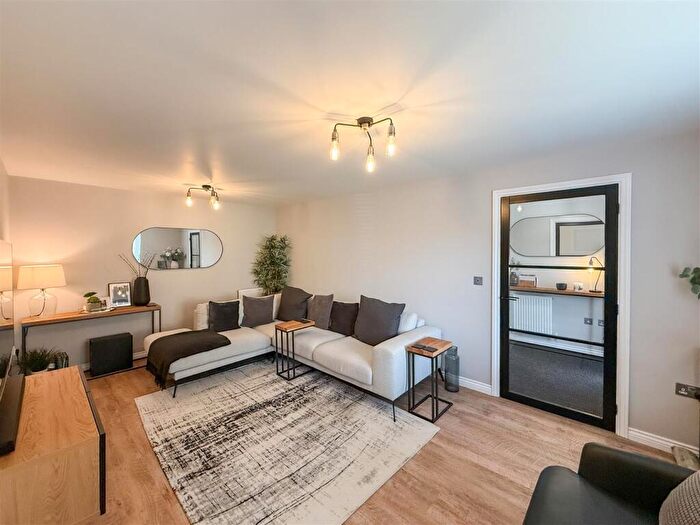 4 Bedroom Detached House For Sale In Bowes Gardens, Springwell Village., NE9