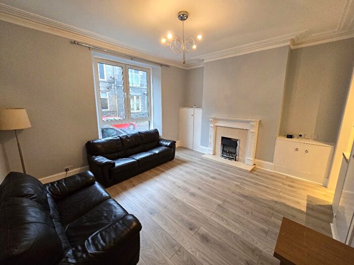 1 Bedroom Flat To Rent In Howburn Place, City Centre, Aberdeen, AB11