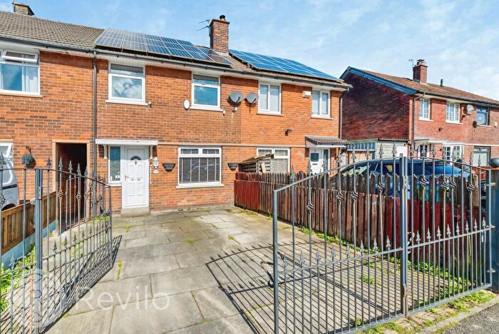 2 Bedroom End Of Terrace House For Sale In Cedar Lane, Newhey, OL16