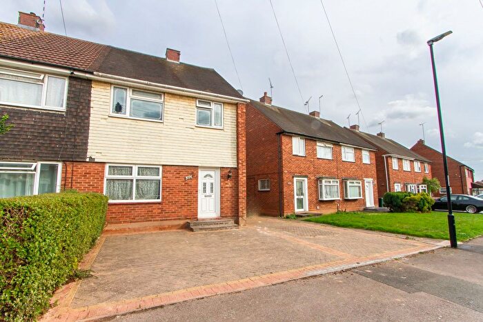 3 Bedroom Semi Detached House To Rent In Middlemarch Road, Coventry, CV6