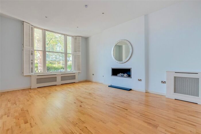 1 Bedroom Flat To Rent In Westbourne Terrace, London, W2