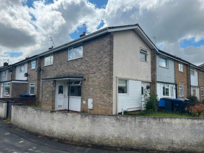2 Bedroom End Of Terrace House For Sale In Mellanby Crescent, Newton Aycliffe, DL5