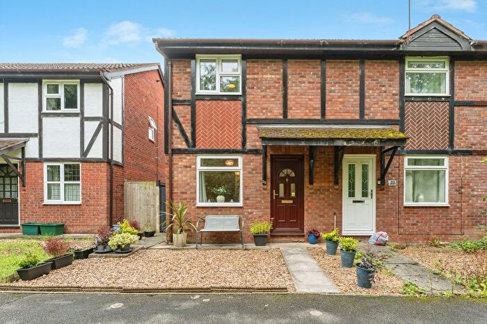 2 Bedroom End Terrace House For Sale In Lucerne Close, Huntington, Chester, Cheshire, CH3
