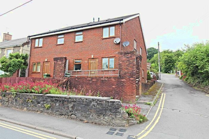2 Bedroom End Of Terrace House To Rent In Bethesda Court, Dehewydd Lane, Llantwit Fardre, CF38