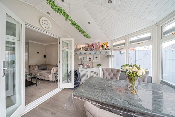 2 Bedroom Semi-Detached House For Sale In Albert Road, Addlestone, KT15