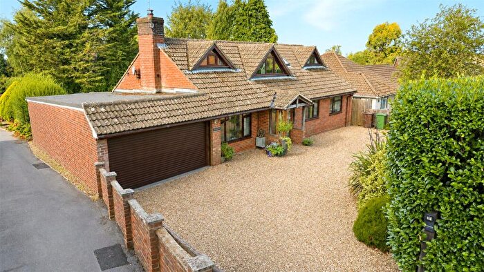 5 Bedroom Detached House For Sale In Station Approach, Four Marks, Alton, Hampshire, GU34