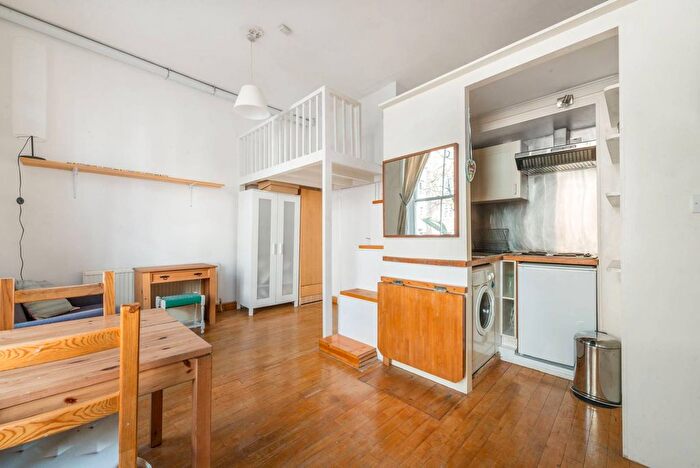 Studio To Rent In Old Brompton Road, Earls Court, London, SW5