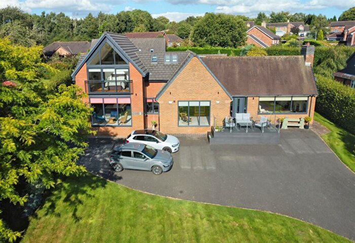 4 Bedroom Detached House For Sale In Water Lane, South Cave, Brough, HU15