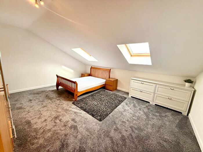 2 Bedroom Apartment To Rent In North Sherwood Street, Nottingham, Nottinghamshire, NG1
