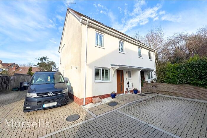 3 Bedroom Semi Detached House For Sale In Castlemain Gardens, Upton, Poole, BH16