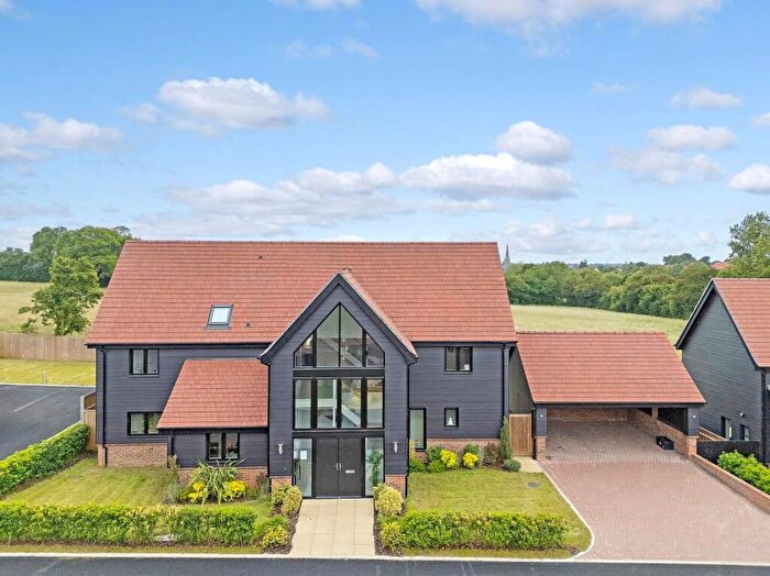 5 Bedroom Detached House For Sale In Bardfield Road, Thaxted, Dunmow, CM6