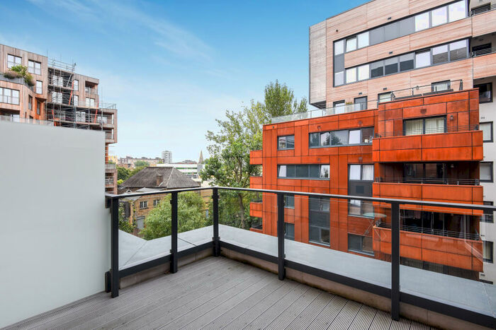 1 Bedroom Flat To Rent In Wharf Road, Islington, London, N1
