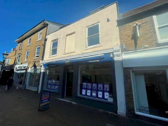 2 Bedroom Flat To Rent In Primrose Court, Darby Drive, , Waltham Abbey, EN9