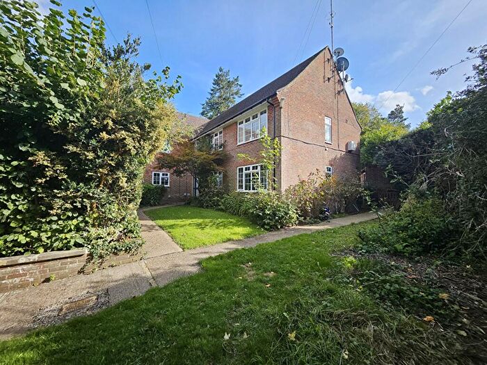 1 Bedroom Apartment For Sale In Listers, Warninglid, Haywards Heath, RH17