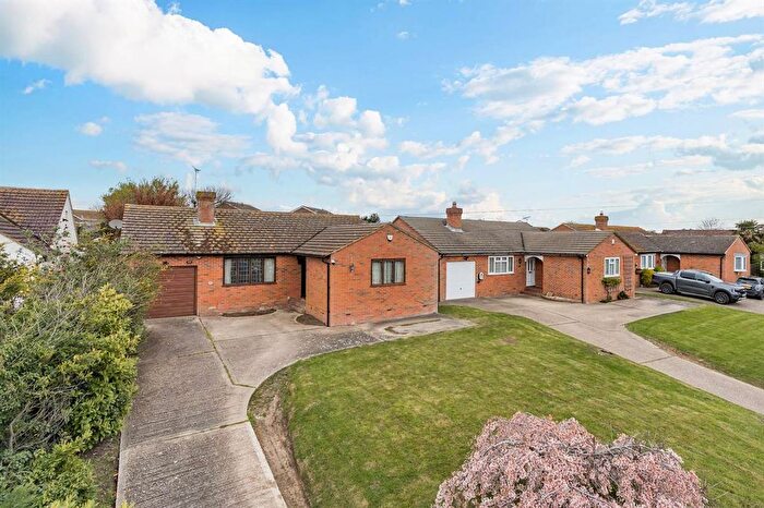 3 Bedroom Detached House For Sale In Broomfield Road, Herne Bay, CT6