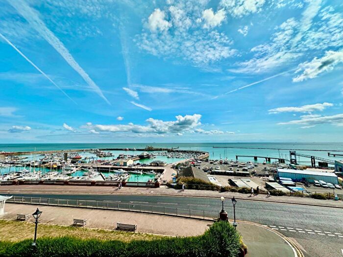 1 Bedroom Flat To Rent In Nelson Crescent, Ramsgate, CT11