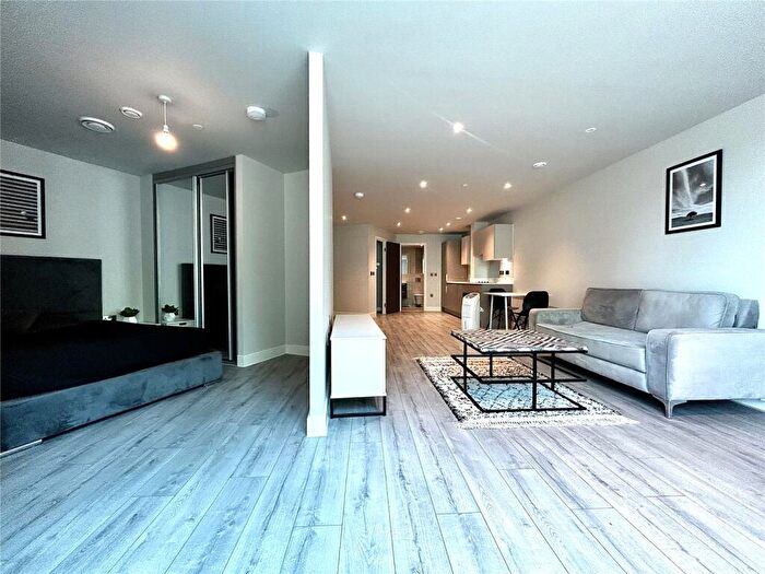 Apartment To Rent In Thames Valley, Wokingham Road, Bracknell, Berkshire, RG42