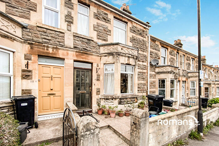 2 Bedroom House To Rent In Faulkland Road, Bath, BA2
