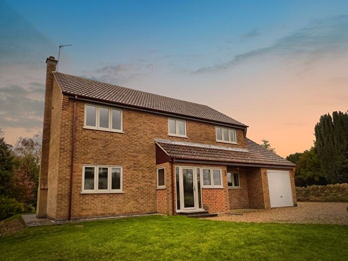 4 Bedroom Detached House To Rent In Church Lane, Welby, NG32