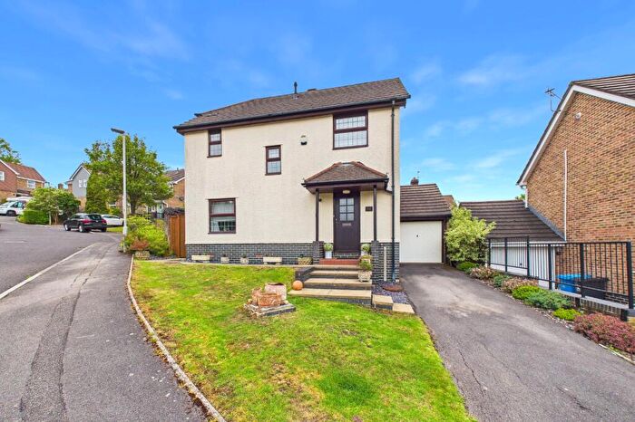 3 Bedroom Detached House For Sale In Cowslip Road, Broadstone, Dorset, BH18