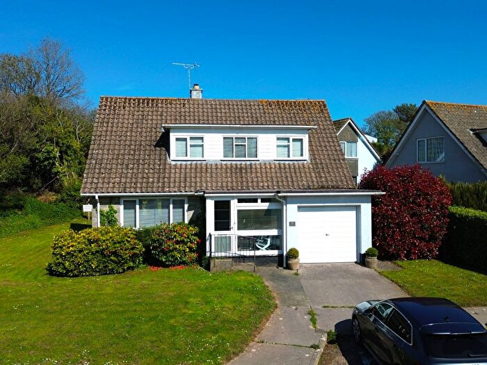 3 Bedroom Detached House For Sale In Broadsands Court, Broadsands, Paignton, TQ4