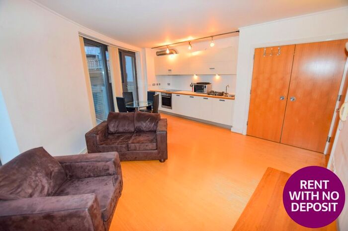 1 Bedroom Flat To Rent In The Green Building, New Wakefield Street, Southern Gateway, Manchester, M1