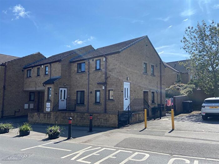 1 Bedroom Flat For Sale In Naylors Court, Roberttown Lane, Liversedge, WF15