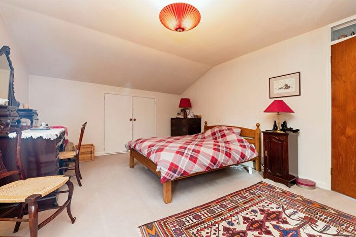4 Bedroom Detached House For Sale In Stanley Road, Hertford, SG13