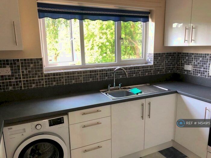 2 Bedroom Maisonette To Rent In Ainsley Gardens, Boyatt Wood, Eastleigh, SO50