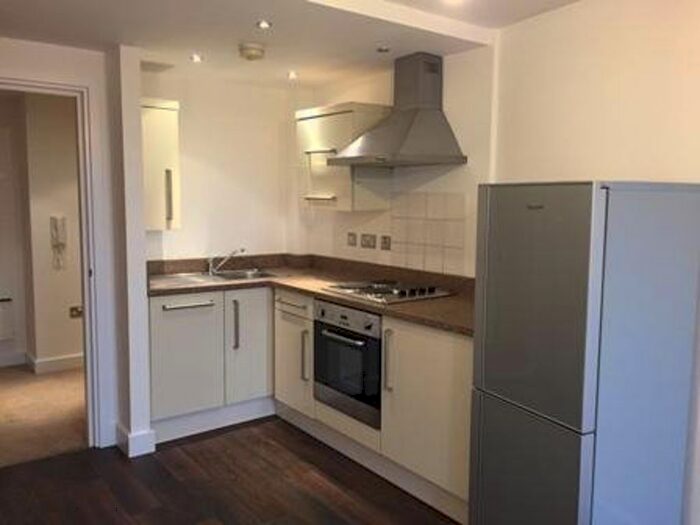 2 Bedroom Flat To Rent In Charles Street, Leicester, LE1