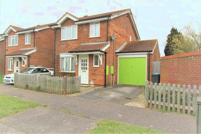 3 Bedroom House To Rent In Swallows Green Drive, Worthing, BN13