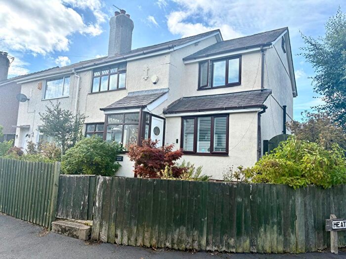 4 Bedroom Semi-Detached House For Sale In Heather Road, Heswall, CH60