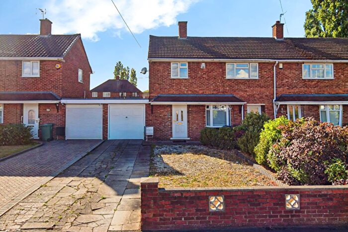 3 Bedroom End Terrace House For Sale In Tildesley Drive, Willenhall, West Midlands, WV12