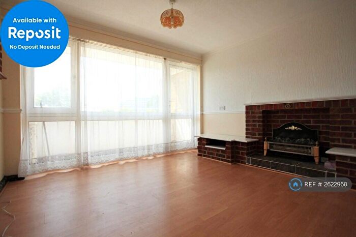 1 Bedroom Flat To Rent In Highbrook Close, Brighton, BN2