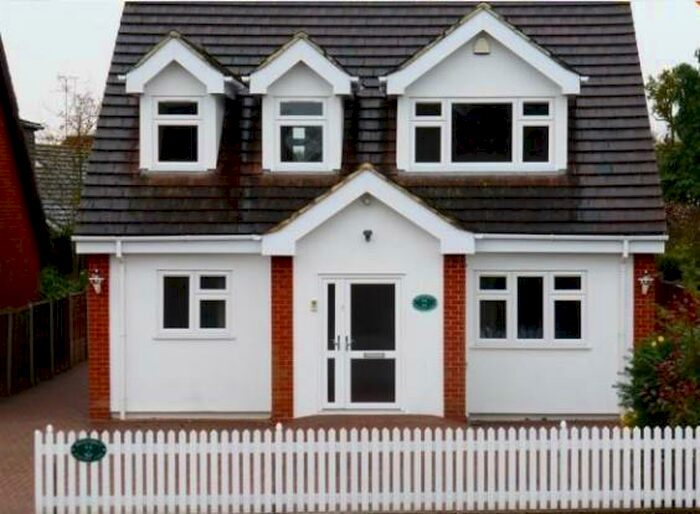 4 Bedroom House To Rent In Peartree Lane, Doddinghurst, Brentwood, CM15